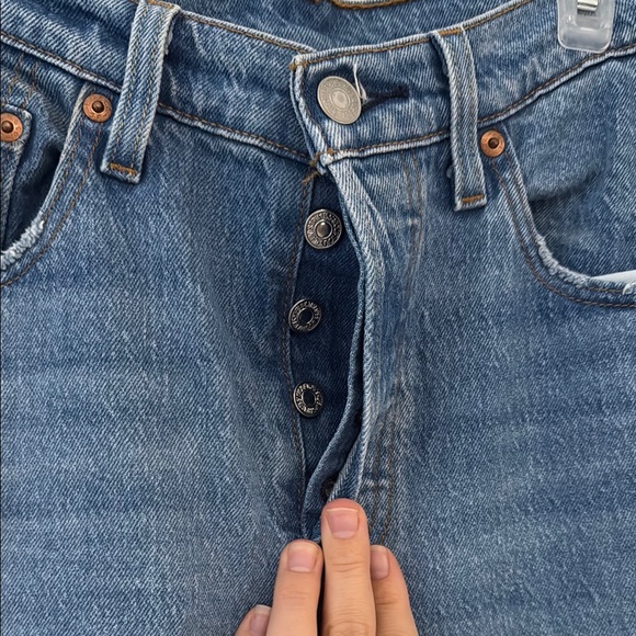 Levi’s 501 Straight Leg Jeans - Picture 4 of 8